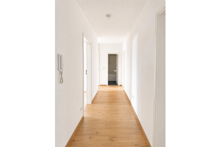 Wohnung zum Mieten in Leichlingen 749,00 € 77 m²