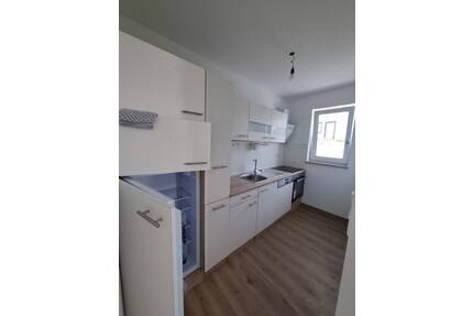 Neubau ELW mit exklusiver Ausstattung und eigener Terrasse - Pfaffenhofen Tegernbach