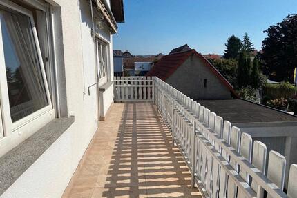 3-Zimmer-Wohnung (ca. 110 qm), Balkon, Garage, in Stutensee-Spöck