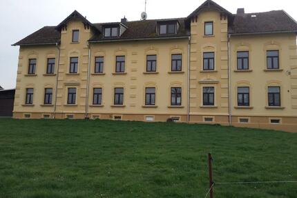 Schöne helle Wohnung - 340,00&nbsp;EUR Kaltmiete, ca.&nbsp; 81,00&nbsp;m&sup2; in Crimmitschau (PLZ: 08451)