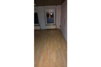 3 Zimmer Haus zu vermieten ab sofort - Staudernheim