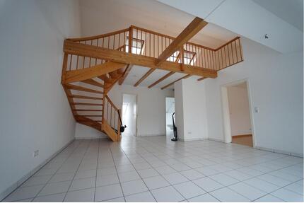 2 - Raum Dachgeschoss Wohnung mit Galerie und EBK ab sofort - Leipzig Altwest