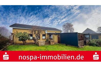 Wohnhaus mit Wintergarten, Terrasse und massiver Garage in Sieverstedt OT Süderschmedeby