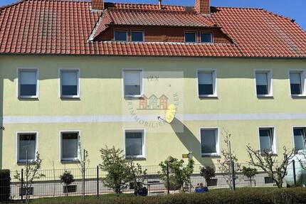 Großzügiges Zweifamilienhaus mit Gästehaus, Garten & Doppelgarage - vielseitig nutzbar! - Bennewitz / Pausitz