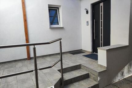 Vermiete 2-Zimmer-Dachgeschosswohnung in Pocking ab 01.01.2027