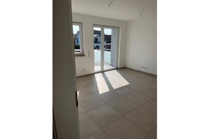 Moderne 2-Zimmer-Wohnung mit EBK und TG-Stellplatz kn Niestetal-H - Kassel Bettenhausen