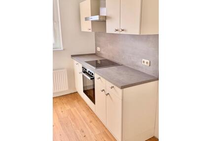 3 Zimmer Wohnung mit Balkon - 1.100,00&nbsp;EUR Kaltmiete, ca.&nbsp; 68,00&nbsp;m&sup2; in Eckernförde (PLZ: 24340)