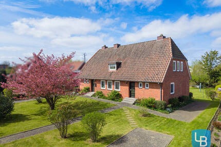 Zwischen Ostsee und Zukunft - Tolles Haus mit zwei Wohneinheiten in Schönberg