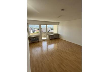 3 12-Zimmerwohnungruhige LageEinbaukücheBalkon - Schorndorf