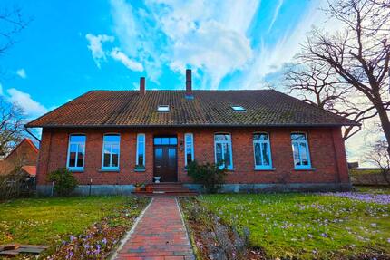 Großes Haus auf dem Lande - 295.000,00&nbsp;EUR Kaufpreis, ca.&nbsp; 219,00&nbsp;m&sup2; in Uelzen (PLZ: 29525)