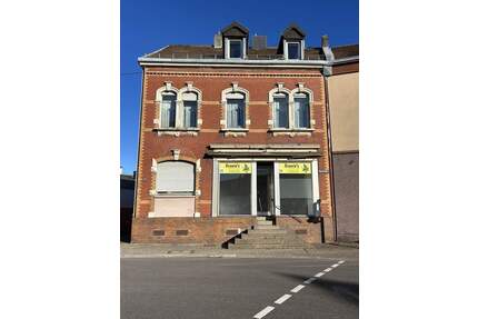 Zweifamilienhaus mit Gewerbeeinheit in Landsweiler - Reden zu verkaufen - Schiffweiler