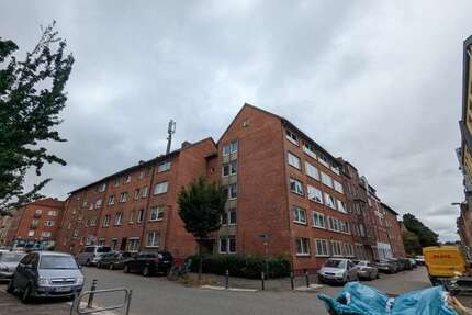 Wohnung zum Kaufen in Kiel 95.000,00 € 149 m²