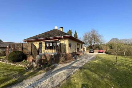 Haus zum Kaufen in Geestland 229.000,00 € 250.48 m²