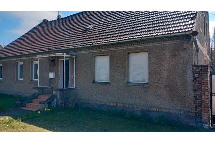 4 Seitenhof im Löwenberger Land mit Ackerfläche - Hohen Neuendorf