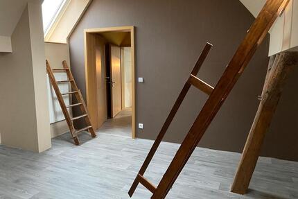 Dachgeschosswohnung mit separaten Eingang und kl. Garten - Tappenbeck