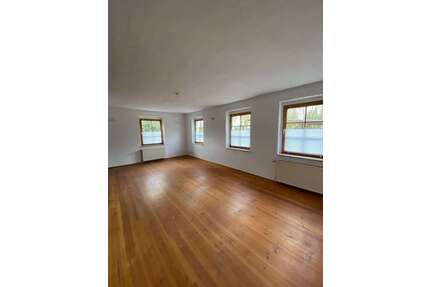 Haus zum Mieten in Kalbe (Milde) 770,00 € 135 m²