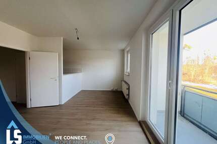 Wohnung zum Kaufen in Magdeburg 82.000,00 € 48.19 m²
