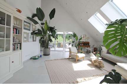 Wohnung zum Mieten in Aystetten 2.160,00 € 158.33 m²