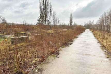 Grundstück zu verkaufen in Limbach-Oberfrohna 1.078.820,00 € 12692 m²