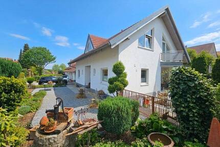 Einfamilienhaus in Ergoldsbach - 599.000,00&nbsp;EUR Kaufpreis, ca.&nbsp; 137,90&nbsp;m&sup2;&nbsp;Wohnfl&auml;che in Ergoldsbach (PLZ: 84061)