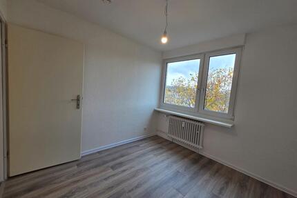 Schöne und praktische 4-Zimmer-Wohnung in Kaiserslautern