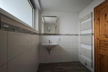 Ruhige, renovierte 4ZKB Etagenwohnung in Mettlach