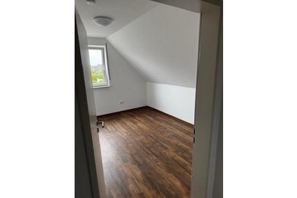 Doppelhaushälfte BundeDollart - 800,00&nbsp;EUR Kaltmiete, ca.&nbsp; 100,00&nbsp;m&sup2; in Leer (Ostfriesland) (PLZ: 26789)