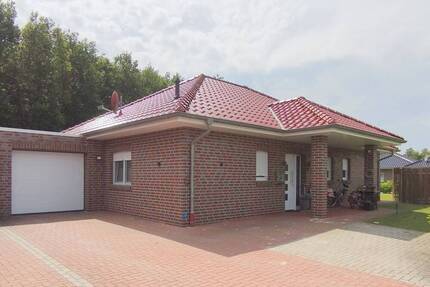 Schöner Bungalow am Wäldchen in zentraler Sackgassenlage! - Rhauderfehn- Langholt Westrhauderfehn