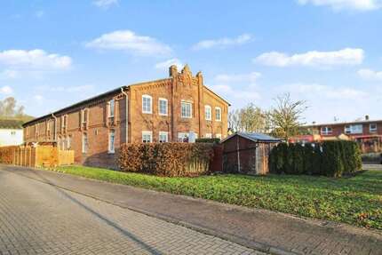 Haus zum Kaufen in Kramerhof 749.000,00 € 586.21 m²