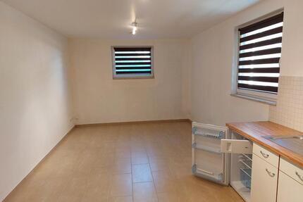 Einliegerwohnung zur Miete - 370,00&nbsp;EUR Kaltmiete, ca.&nbsp; 35,00&nbsp;m&sup2; in Thüngersheim (PLZ: 97291)