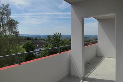 Helle 2-Zi.-Wohnung mit Süd-Balkon und Aufzug in Geismar - Göttingen Oststadt