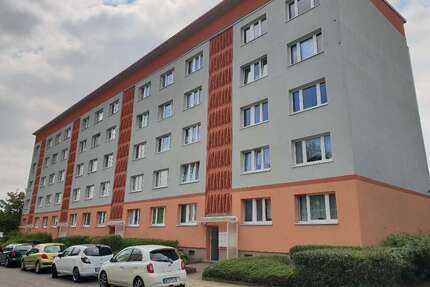Wohnung zum Mieten in Merseburg 270,00 € 49.42 m²
