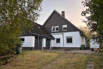 Haus zum Kaufen in Neuberend 350.000,00 € 240 m²