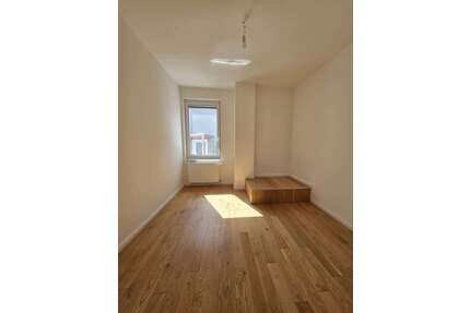 Wohnung zum Mieten in Stuttgart 2.030,00 € 131 m²