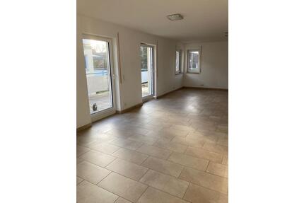 89qm Wohnung plus große Dachterrasse zur Miete in Manching