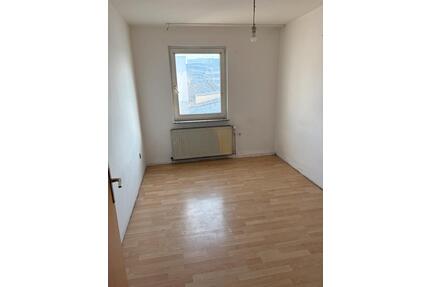 3-Zimmer Wohnung - 550,00&nbsp;EUR Kaltmiete, ca.&nbsp; 52,00&nbsp;m&sup2; in Duisburg (PLZ: 47053) Duisburg-Mitte