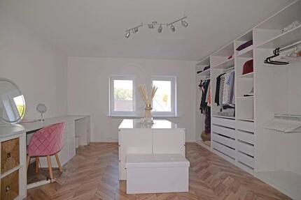 5 Zi. Eigentumswohnung mit Dachterrasse (140qm + 50qm) - Beverungen