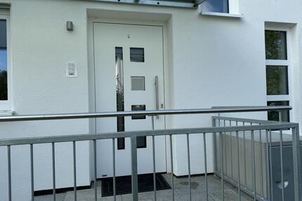 Doppelhaushälfte Geisenhausen - 1.100,00&nbsp;EUR Kaltmiete, ca.&nbsp; 117,00&nbsp;m&sup2; in Geisenhausen (PLZ: 84144)