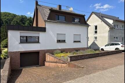 Haus zum Kaufen in Beckingen 229.000,00 € 156 m²