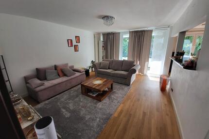 Attraktive 4-Zimmer-Wohnung mit Balkon im 3. OG - Hamburg Eppendorf