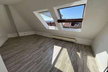 Wohnung zum Kaufen in Pforzheim 148.000,00 € 60 m²