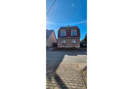 Haus zu verkaufen - 85.000,00&nbsp;EUR Kaufpreis, ca.&nbsp; 95,00&nbsp;m&sup2; in Raguhn-Jeßnitz (PLZ: 06800) Jeßnitz (Anhalt)