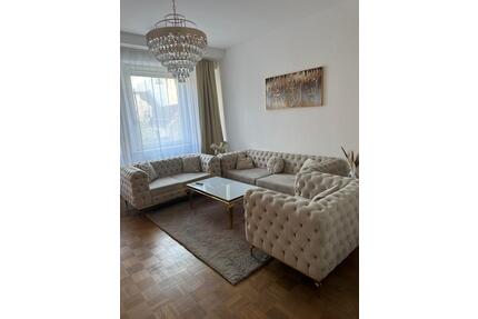 Großzügige Wohnung mit lichtdurchflutetem Wohnambiente - Saarbrücken