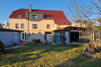 Großzügiges Familiendomizil mit vielen Extras - An der Schmücke