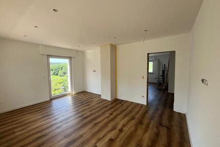 Attraktive Wohnung mit Balkon – ideal zum Wohlfühlen - Denkendorf