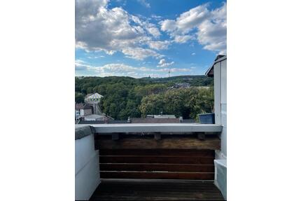 Schöne Altbauwohnung mit Balkon und traumhafter Aussicht - Wuppertal Elberfeld