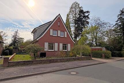 Kernsaniertes Einfamilienhaus mit großem Grundstück! - Bad Bentheim