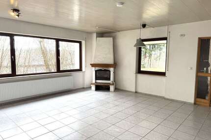 Wohnung zum Mieten in Allmendingen 800,00 € 128 m²