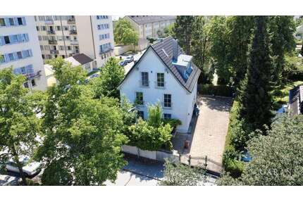 Haus zum Kaufen in München 1.699.000,00 € 282 m²
