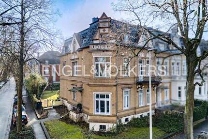 Haus zum Kaufen in Bonn - Bad Godesberg 1.099.000,00 € 342 m²